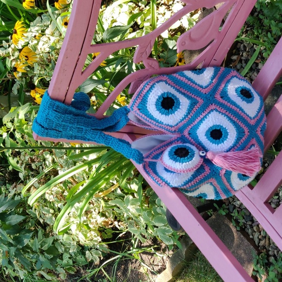 Handmade Crochet Women's Evil 👀 Eye Design Shoulder Bag - Picture 8 of 15